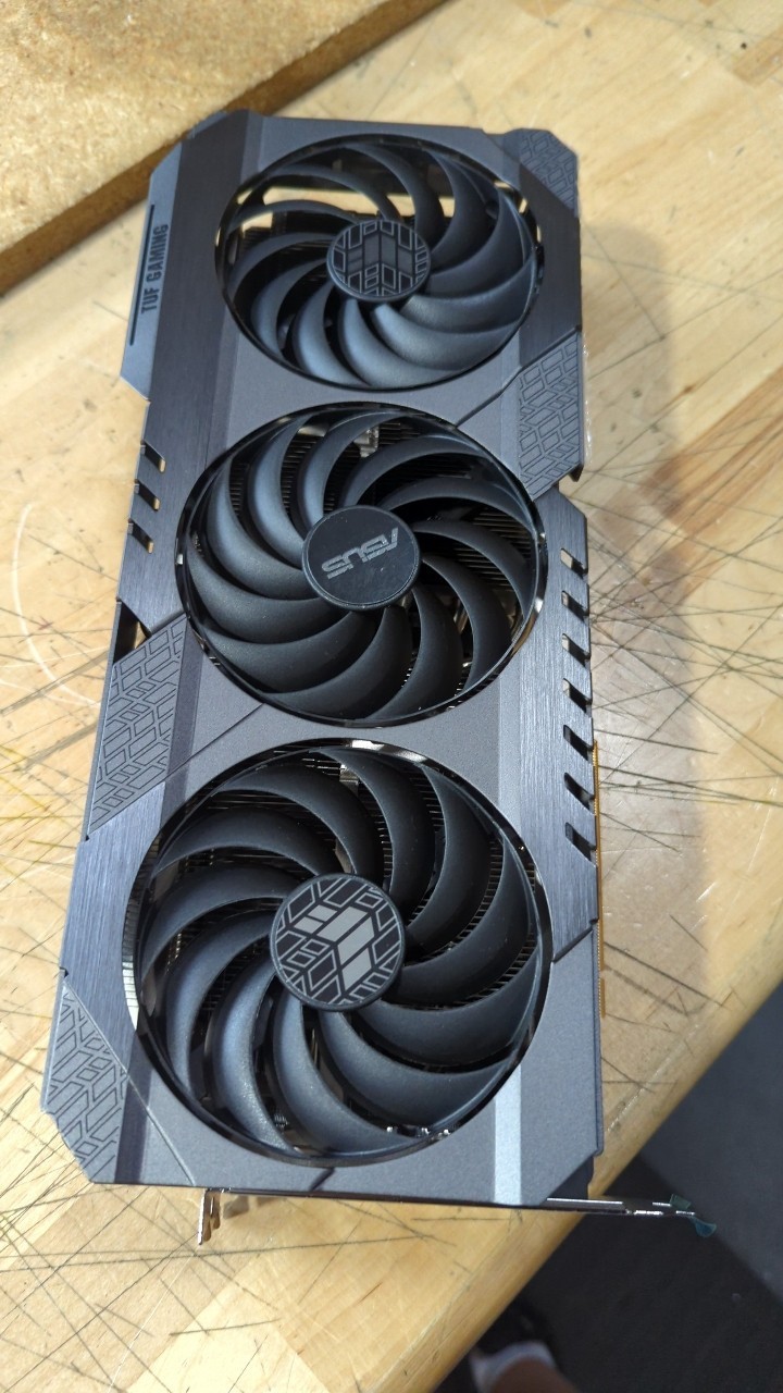 Rtx 4090 24Gb Gddr6X - Meilleure offre BH pour les pièces