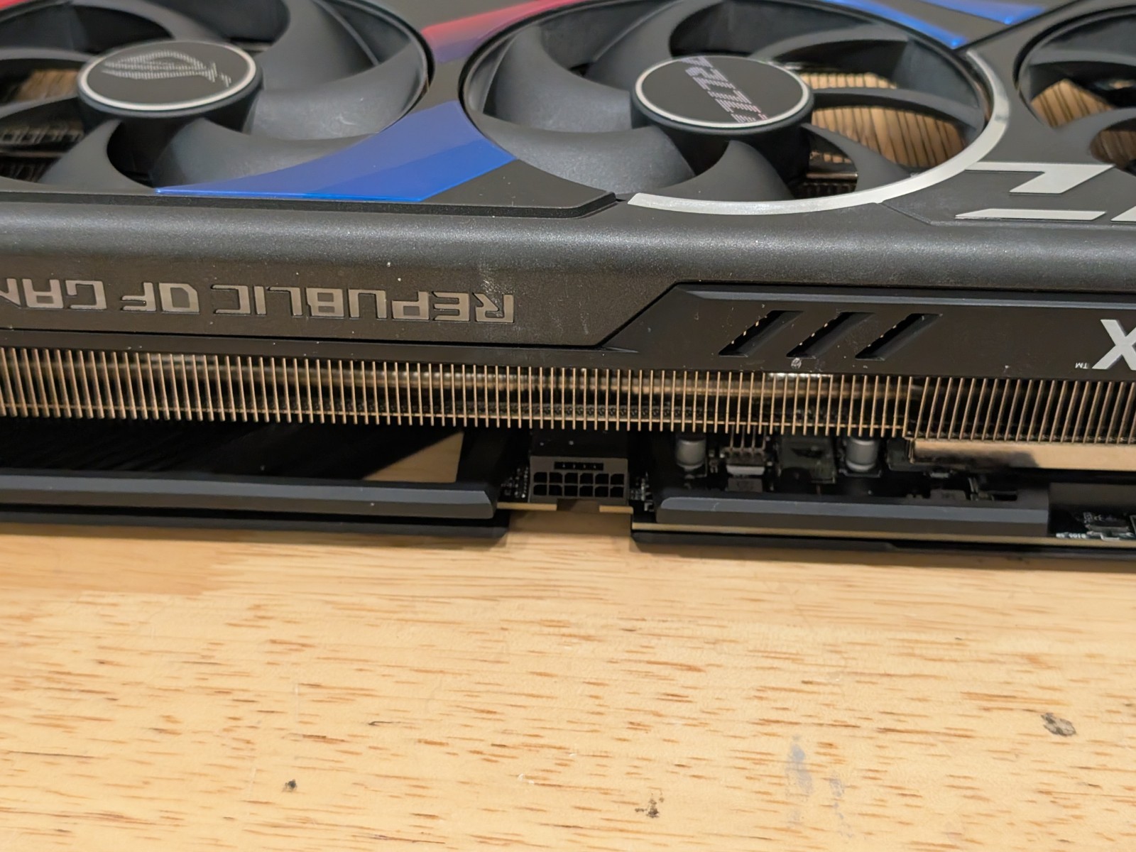 Offre BH : Carte graphique ASU - Rtx 4090 24Gb Gddr6X avis et prix